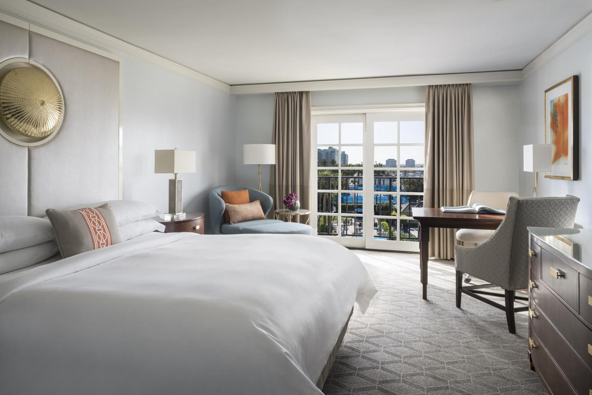 The Ritz-carlton, Marina Del Rey 5*